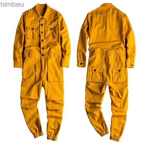 Mäns jeans vårens overaller män jumpsuit Lossa långärmad bomullsgods byxor svarta gula arbetskläder byxor som arbetar uniform Rompersl240111