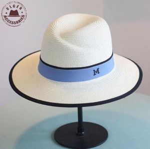 Nova chegada verão moda m carta chapéu de palha para mulheres aba grande m panamá palha fedora women039s viagem praia chapéu sol hats5467739