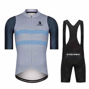 Setler 2022 Pro Takımı Etxeondo Bisiklet Jersey Set Yaz Bisiklet Tekdüzen Ropa Ciclismo Man Bisiklet Giyim Bisiklet Gömlekleri MTB Maillot