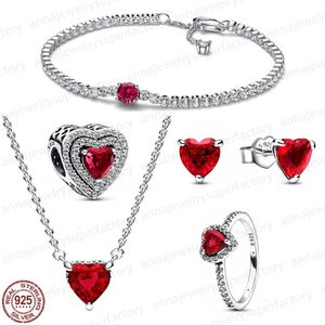 2024 Tasarımcı 925 STERLING Gümüş Takım Bilezik Mücevherleri Beş Parçalı Kırmızı Kalp Serisi Bilezik Kolye Yüzüğü Fit Pandoras Lüks Sevgililer Günü Hediyesi