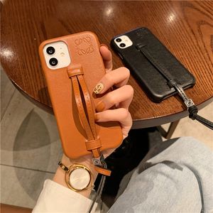 Trendy Designer Brown Phone Cases 15promax Wrist Strap Fashion Case For Iphone 15 14pro 13 12 Mens Womens Luxury Leather IPhone Cases