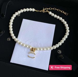 Pendant Necklaces Luxury Brand Designer Pendants Necklaces Never Fading Pearl Crystal 18K Gold Plated Stainless Steel Letter Choker Pendant 4JKD