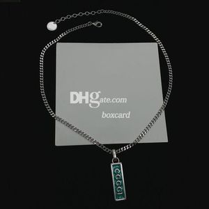 Hiphop Style Chain Halsband för unisex varumärkesbrev pläterade hängsmycken Silver Color Necklace födelsedagsdatum gåva