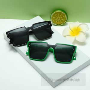 Fashion Girls polarized sunglasses kids candy color square frame Uv 400 beach eyewear 2024 boys outdoor sunblock children sun glasses Z6683