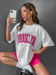 Women Thirt 1898 Brooklyn York Stampa per lettere tops T-shirt nero T-shirt estivo T-shirt 90s Graphic tops Female Tops