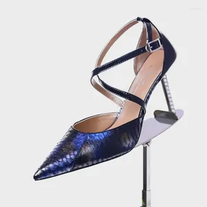 Sapatos de vestido Sexy All-in-one Stiletto Heels Pointy T-band Design Snakeskin Mulheres High Hollow