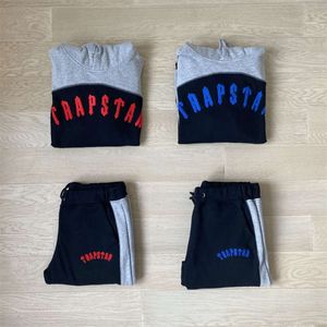 UK London Trapstar Color Block Sports Set High Edition bordado casual com capuz suéter original