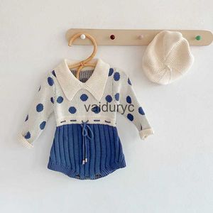 Rompers Baby Girl Autumn Clothes 2023 Newborn Polka Dot Knit Bodysuit Patchwork False Sets for Baby Jumpsuits H240508