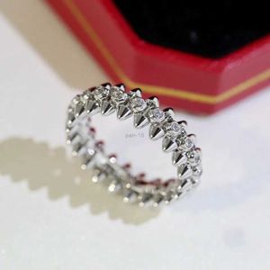 2024 Świąteczna biżuteria moda luksusowe Clash de Rings Ekstrawaganty 18k złoty srebrny tytanowe stalowe pierścienie pociski z diamentami kobiety miłośnik biżuterii prezenty imprezowe