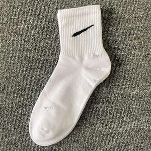 Women Sport Sock Walktyns Largos Disigner Sock For Woman Pończochy czyste bawełniane sport