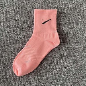 Women Sport Sock Walktyns Largos Disigner Sock for Woman Stocking Pure Cotton Sport Sockings Socking Absorbent oddychające Sock Socks Luksus Sport Tarter 81