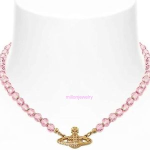 Charker Vivianeism Westwoodism Colar de qualidade novo clássico de cristal rosa Saturn Colar Planet Clavicle Chain