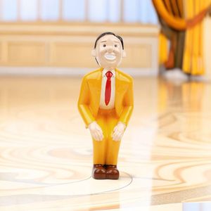 Artes e artesanato uma peça amarelo engraçado homenzinho escritório decoração de mesa dn figura scptures decorativo criativo decorações de férias dhade