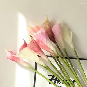 Fiori decorativi 65,5 cm PU artificiale simulato Calla Lily Disposizione floreale Decorazione di nozze Soggiorno Tavolo da pranzo Decorazioni per la casa