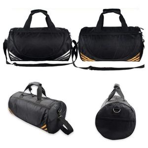 Väskor Vattentät gymnastikväska Fiess Training Sports Bag Portable Shoulder Travel Bag Independent Shoes Storage Basketball Bag