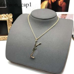 Ysl Pendant Necklace Designer Ysls Handbag Love Bracelcet Gift Classic Letter Women Mens Fashion Gold Bracelets Luxurys Necklac Designers Jewelry New Yslss 72