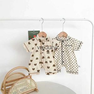 Pyjamas 2022 Baby Pyjamas Kort ärm spädbarn pojkar Sleeper bär spädbarnsober Set Toddler Rompers H240508