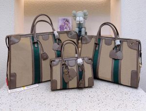 Люксрийные дизайнерские сумки Duffel Fashion Женщины/мужчины Travel Tote Sag Tope Caffice Кожаная багаж