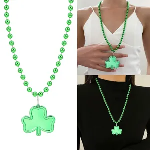 Pendant Necklaces Green Shamrock Bead Irish Day Parades Necklace Gifts Party Supplies