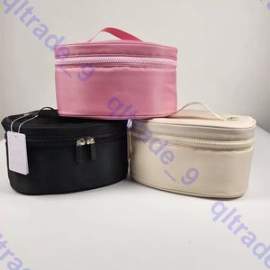 LU Makeup Bag Outdoor Bags Women Oval Kit 3.5L Gym Makeup Storage Bags QlTRADE_9 COSmetic Bag Fanny Pack Pures
