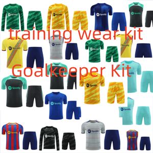 2324 Short -sleeved Barcelona Training Club the same jersey, long -sleeved short -sleeved kit black, camouflage. Various colors of yellow