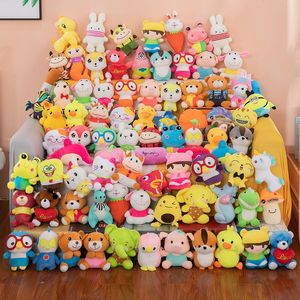 Atacado Anime Stuffed Plush Paw Machine Brinquedos Boneca Animal Decoração de Casa Presente de Natal para Meninos e Meninas Estilo 100 20-25cm DHL