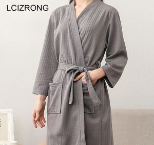 Summer Couple Waffle Kimono Bathrobe Women Sexy Plus Size Suck Water Bridesmaid Robes Unisex Dressing Gown Autumn Robe Femme Y19045237407