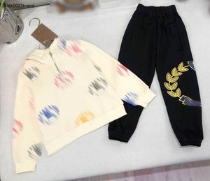 Novas crianças roupas de grife bebê treino outono conjunto tamanho 100-160 logotipo colorido impresso com zíper com capuz e calças esportivas jan10