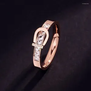 Cluster Ringe Edelstahl Mode Gehobenen Schmuck Rose Gold Farbe Zirkon Gürtel Schnalle Form Hochzeit Braut Für Frauen Damen