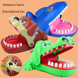Teeth Biting Finger Prank Game Shark and Mouse Decompression Toy Childrens 240113