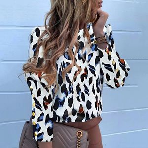 Kadın bluzları moda leopar baskı yuvarlak boyun uzun kollu üstler kadınlar şık rahat gevşek bayanlar zarif moda gömlekleri blusas iş giymek