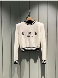 Women's designer women's pullover sweater jacket women's round neck striped jacquard sweater fashionable and luxurious knitted letter knit long sleeved