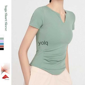 女性用Tシャツの女性用長袖トップシャツを走っているTシャツトレーニングフィットネスジムスポーツトップトレーニングクロップトップソリッドカラーヨーク