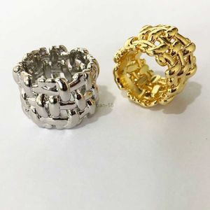 Hip Hop 2024 Neue trendige Markenpersönlichkeit Persönlichkeit Modeblogger Ring High-End gewebtes Paar Fingerringe Nische Schmuck für Frauen Männer Hochzeit