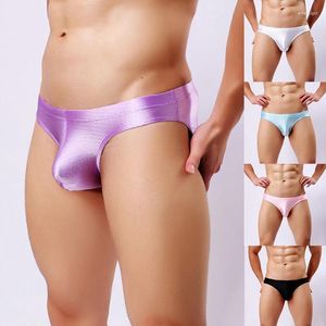 Underbyxor Glänsande sömlösa trosor Män Bordrar Nylon Ultra-tunn g-sträng thongs Low Rise Lingerie Ice Silk Man Underwear Plus Size