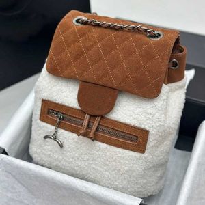 Qualitätslamm Haar -Rucksack -Tasche Designer Kontrast Velvet Buch Doppelkette Frauen High -Style -Luxuskapazität Cambridge