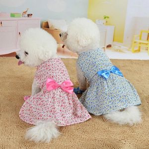 犬のアパレルかわいいデリケートな花柄の花のプリンセスドレス春の夏の犬の服の服を着た子犬チワワヨークスカートXS-XL