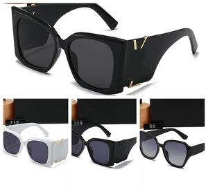 مصمم نظارة شمسية رجل نساء مربع سوداء إطار أسود كلاسيكي خمر UV400 Outdoor Oculos de Sol Ys Sun Glasses L مع صندوق