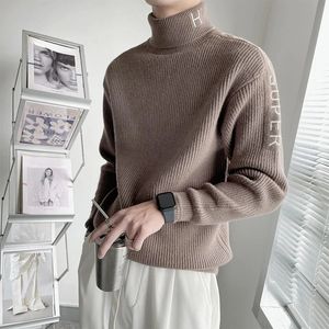 男の服ハイカラーニットセーターの男性のためのプルオーバータートルネックホワイトレターゴルフ製品販売暖かいs 240112