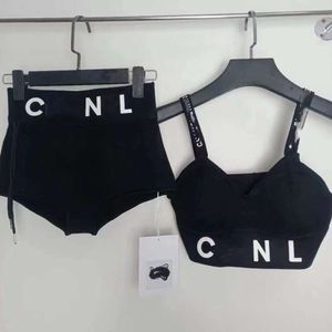 Beach Bikini Designer Mayo Kadın Moda Mektubu Baskı Grafik Mayo Plaj Partisi Seksi Sütyen Bikini İki Parçalı Set 1H1T
