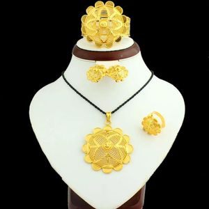 Naszyjniki Najnowszy etiopski zestaw biżuterii dużych kwiatów złoty kolor wisiorek/naszyjnik/kolczyki/pierścień/bransoletka afrykańska biżuteria ślubna