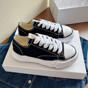 Maison Mihara Yasuhiros Cabeça de concha dissolvida MMYShoes para homens tênis de sola grossa mulheres jovens sapatos casuais respiráveis para novos pequenos amantes