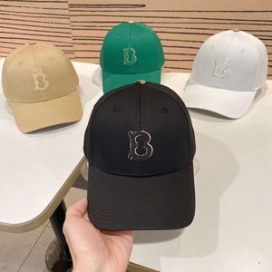23SS 4 color luksusowa marka mody baseball czapka baseball letnie mężczyźni litery Drukuj basebally czapki paski do paska pu skórzany kapelusz wysokiej jakości