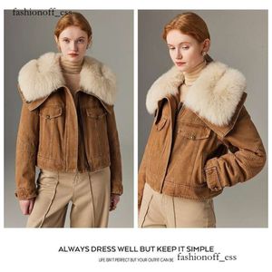 2024 Maillard Denim White Goose Down Jacket Designer Coat Ladies Winter Fox Fur Hungry Velvet Short Pie Övervinna högkvalitativ jacka Women's Down Jackets 467