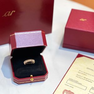 Luksusowy projektant rivet paznokcie pierścionki dla kobiet mężczyzn tytanowa stal nierdzewna moda moda