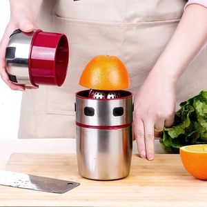 Citrus Juicer Manual Orange Juicers Portable Stainless Steel Hand Grapefruit Squeezer Lid Rotation Juice Kitchen Tools 240113