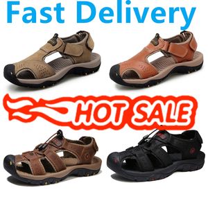 Diseñador papá sandalias mujeres abuelo sandalia zapatillas de playa cinta mágica correas acolchadas planas mujeres diapositivas interior al aire libre diapositiva plataforma zapatos para mujer