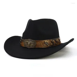 Berets Western Cowboy Men's Hats Hat Woman Country Cowgirl Caps Women's Luxury Elegant Panama Fedora 2024