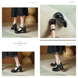 Sexy Woman Cowhide Designer Shoes Classic Bar Banquet Princess Wedding Lady Super Thick Heel Shoe Metal Buckle 100% Leather Black Gold High Heels S s