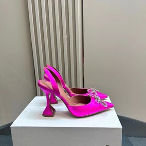 디자이너 샌드 샌드 신발 Amina Muaddi Crystal Rhinestone Bow Buckle Slingbacks Pumps 10cm High Heeled Sandal 35-42 Womens Dress Shoe